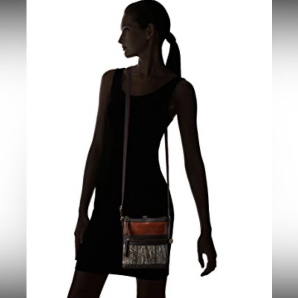 The Sak Pax Swing Pack Crossbody Bag Womens Small Brown Snakeskin Print - Picture 2 of 9